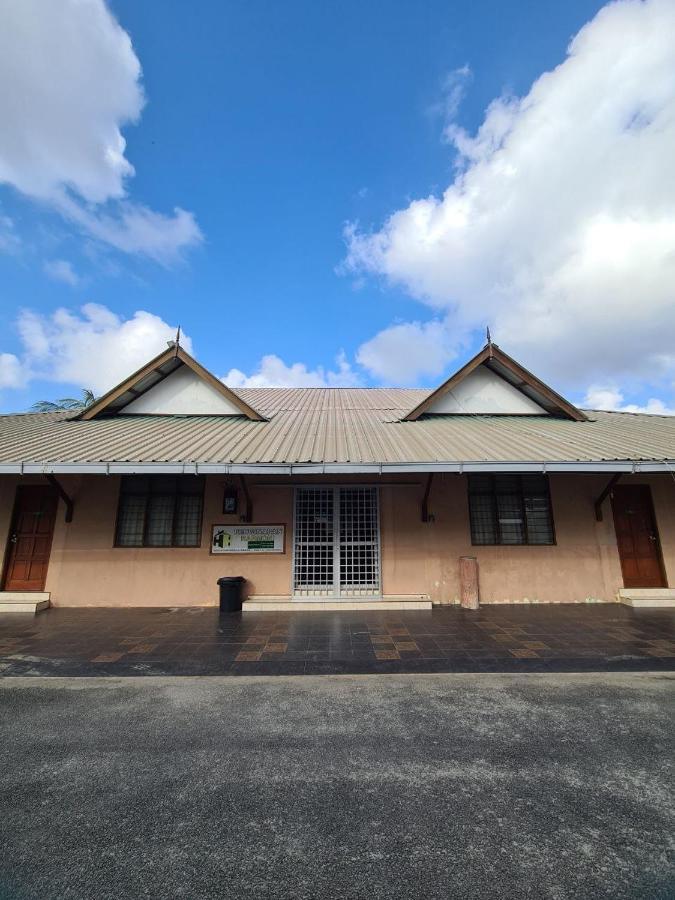 Penginapan Harmoni Inn Kuala Terengganu Exterior photo