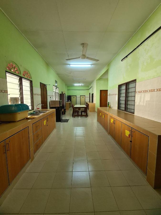 Penginapan Harmoni Inn Kuala Terengganu Exterior photo