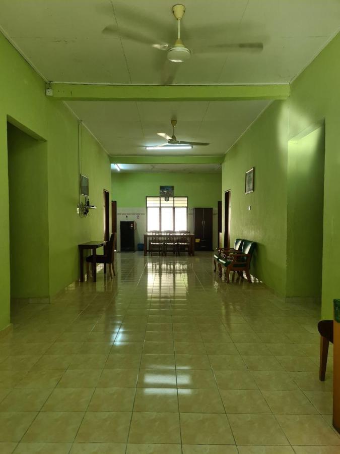 Penginapan Harmoni Inn Kuala Terengganu Exterior photo